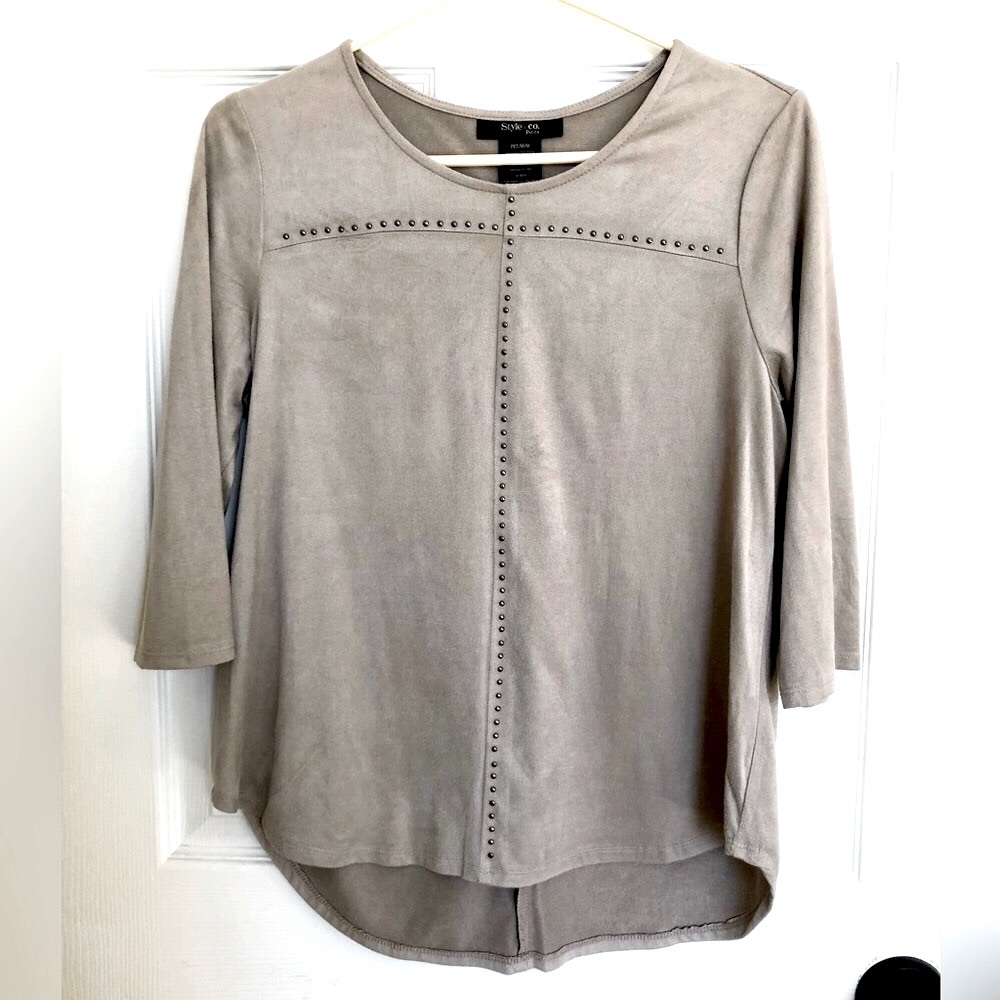 Suede women’s beige three quarter length sleeved Top. M.